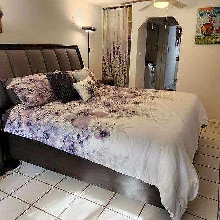 Butterfly Ranch Apartment Сейнт Питърсбърг Екстериор снимка